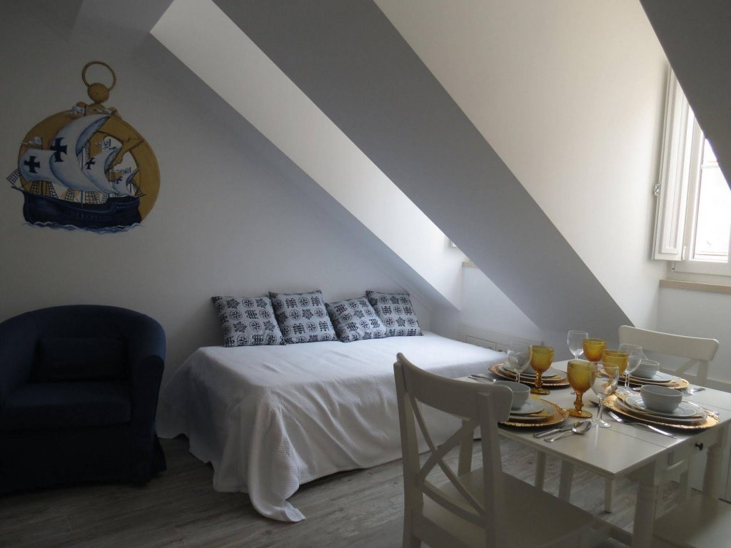 Фото Castle Inn Lisbon