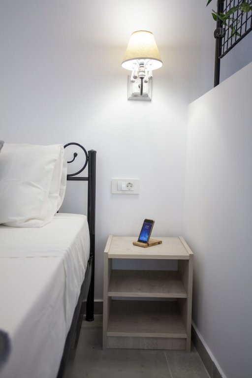 Фото Aristophanes Luxury Flat Psyrri Square