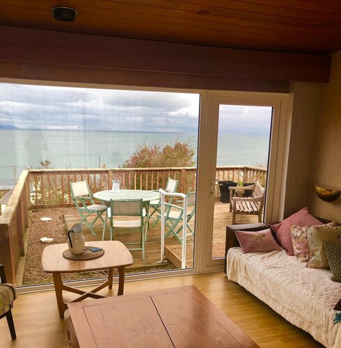 Жильё посуточно Stunning Seaview Cottage, With 3 Bedrooms