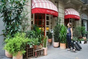 Гостиница Hotel Praktik Garden в Барселоне