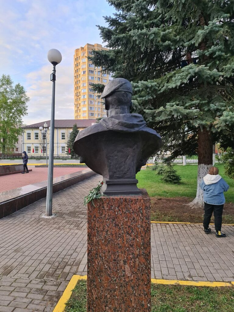 Monumento, memorial Дмитрий Александрович Серков, , foto