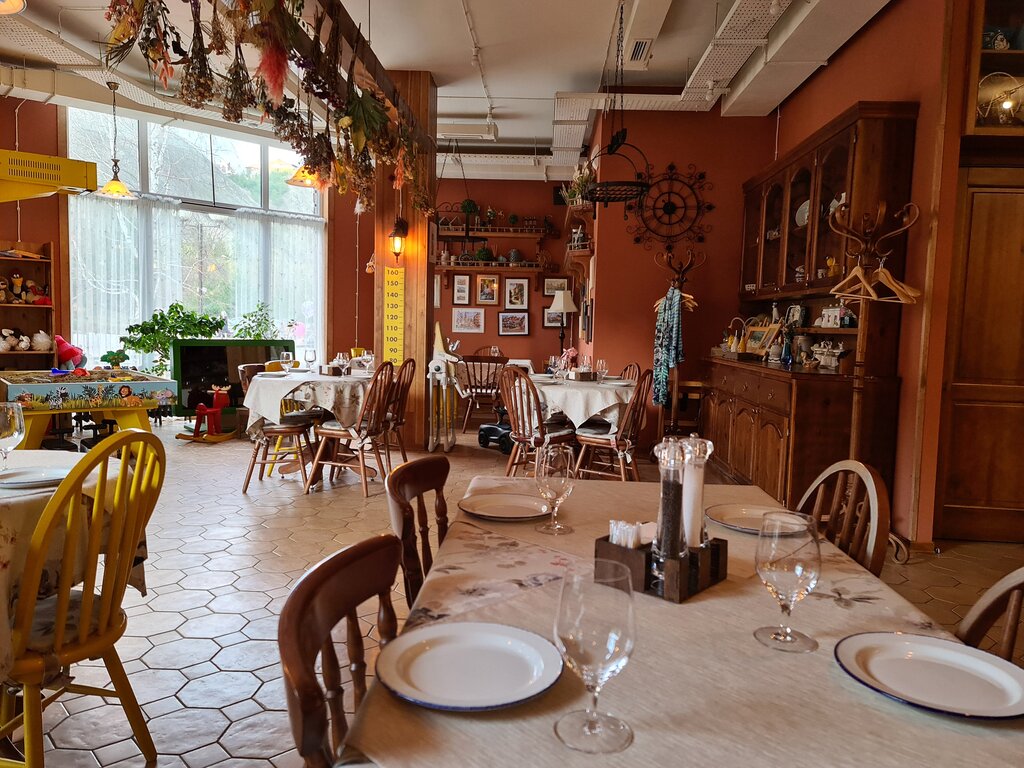 Ресторан La Famille, Красноярск, фото