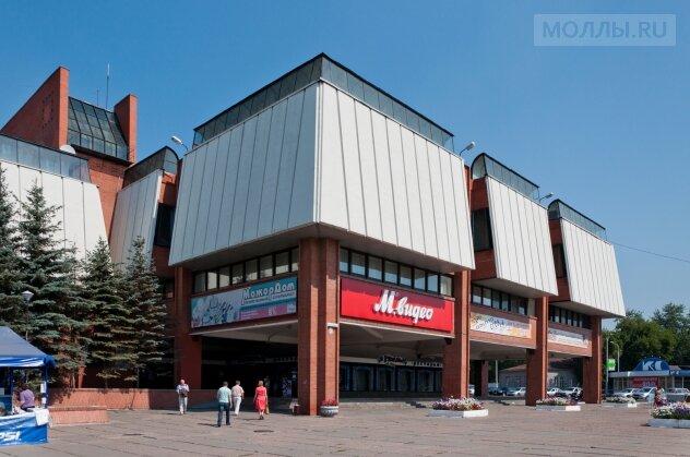 Shopping mall Omskiy, Omsk, photo