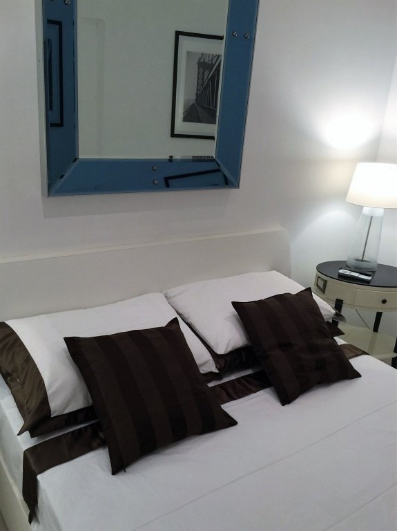 Фото Aureliana Luxury Apartments