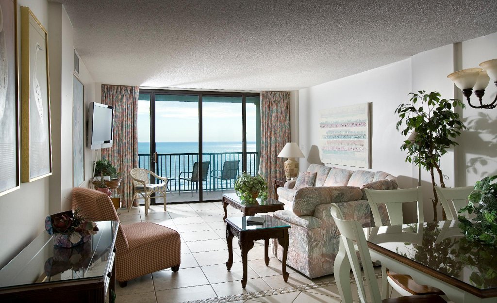 Фото The Caravelle Resort