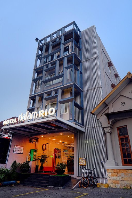 Фото Hotel Dafam Rio