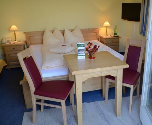 Фото Hotel-Pension Falkensteiner