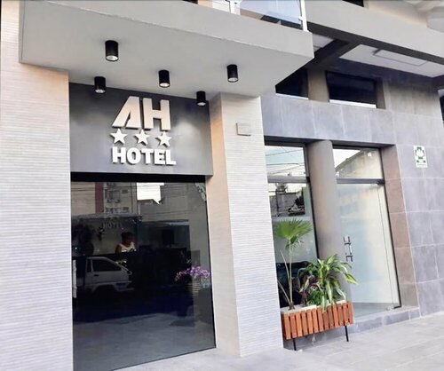 Гостиница Ah Hotel в Санта-Крус-де-ла-Сьерра