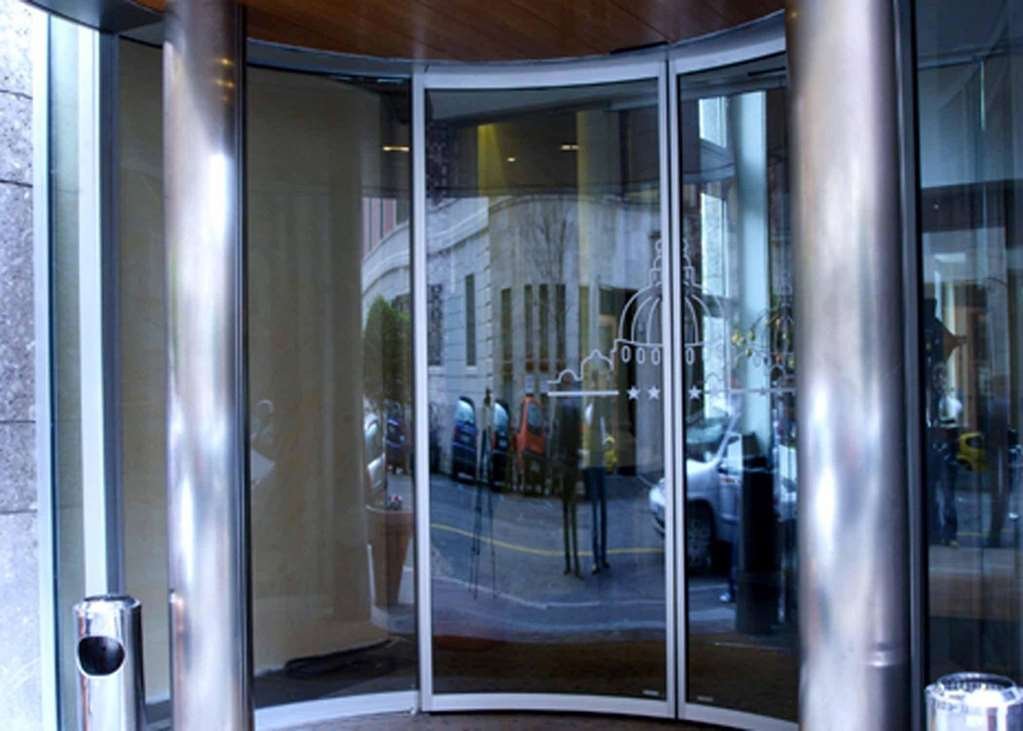 Фото Quality Hotel Nova Domus