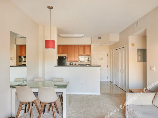 Фото Sonder at The Point