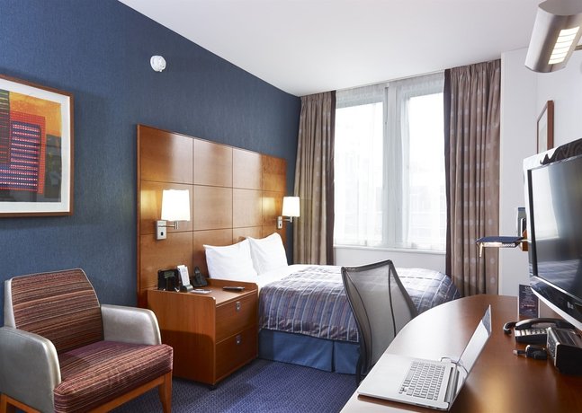 Фото Club Quarters Hotel St. Pauls
