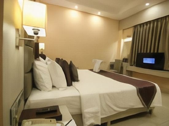 Фото Golden Tulip Salt Lake City Kolkata