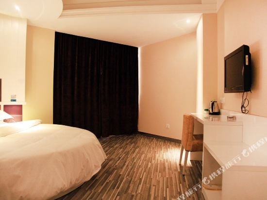 Фото City Comfort Inn Wuhan Honggang City Badajia