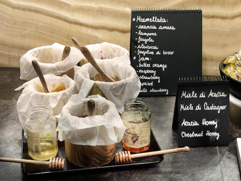 Фото Radisson Blu Hotel Milan