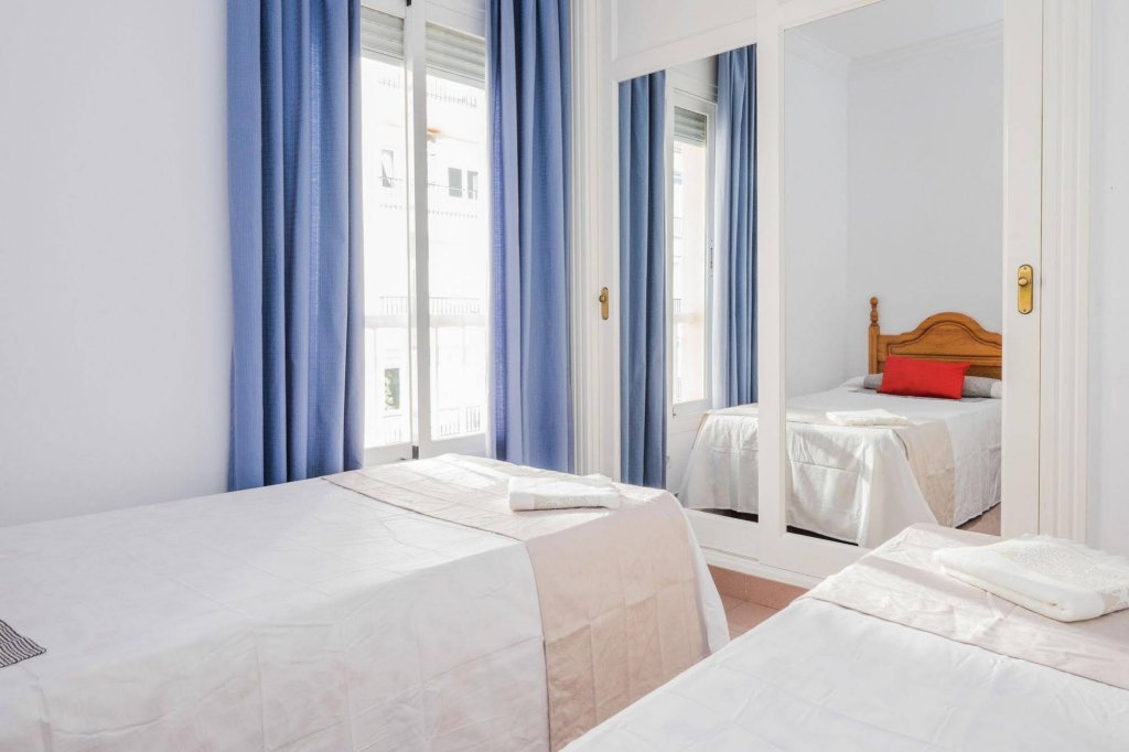 Фото Apartamentos Andalucía