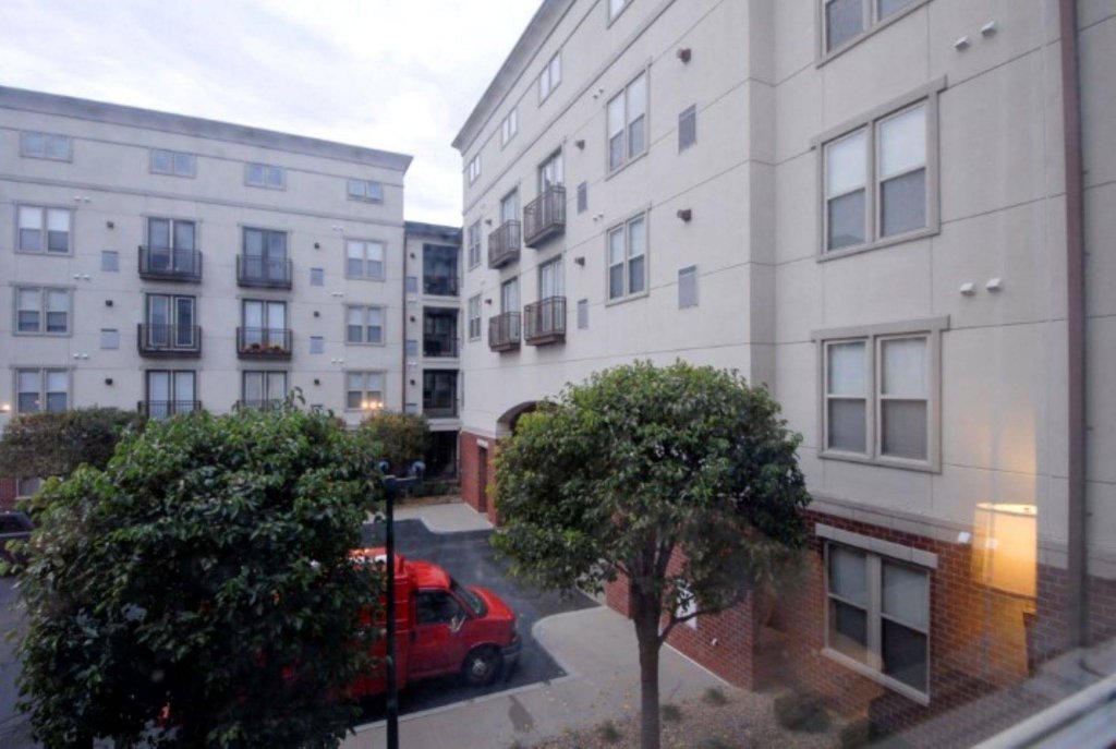 Фото Bluebird Suites in Downtown Providence