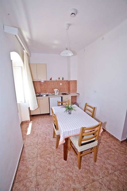 Фото Garden Apartment Hotel