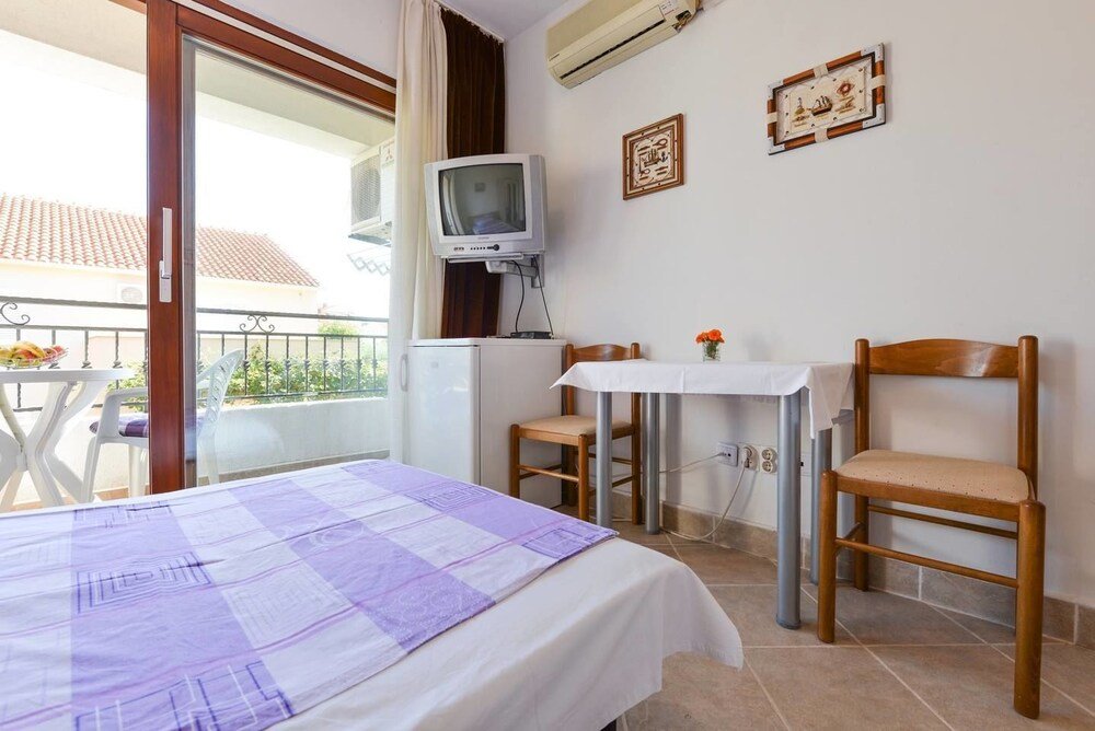 Фото Apartments and Room Thea