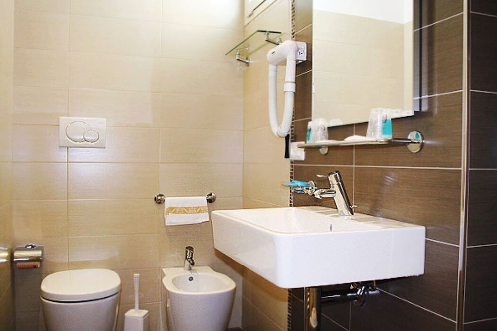 Фото Hotel Napoleon