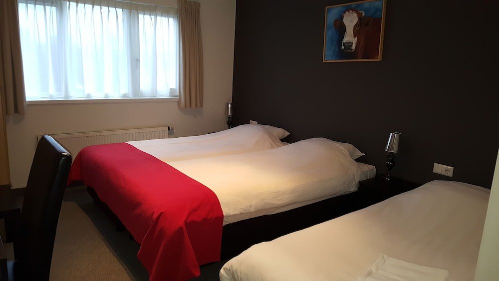 Фото Hotel Restaurant Lakeside