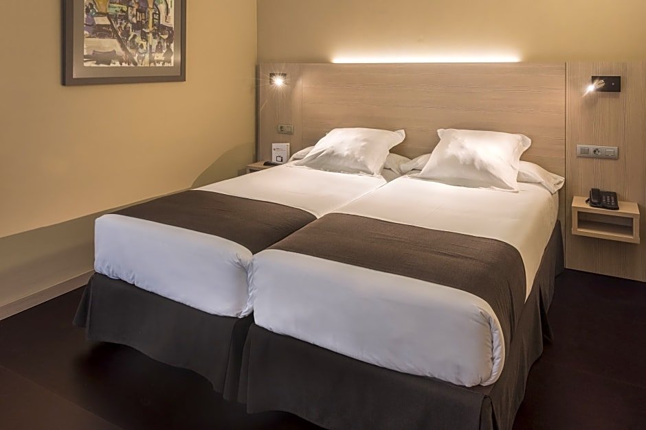 Фото Hotel Serhs Rivoli Rambla