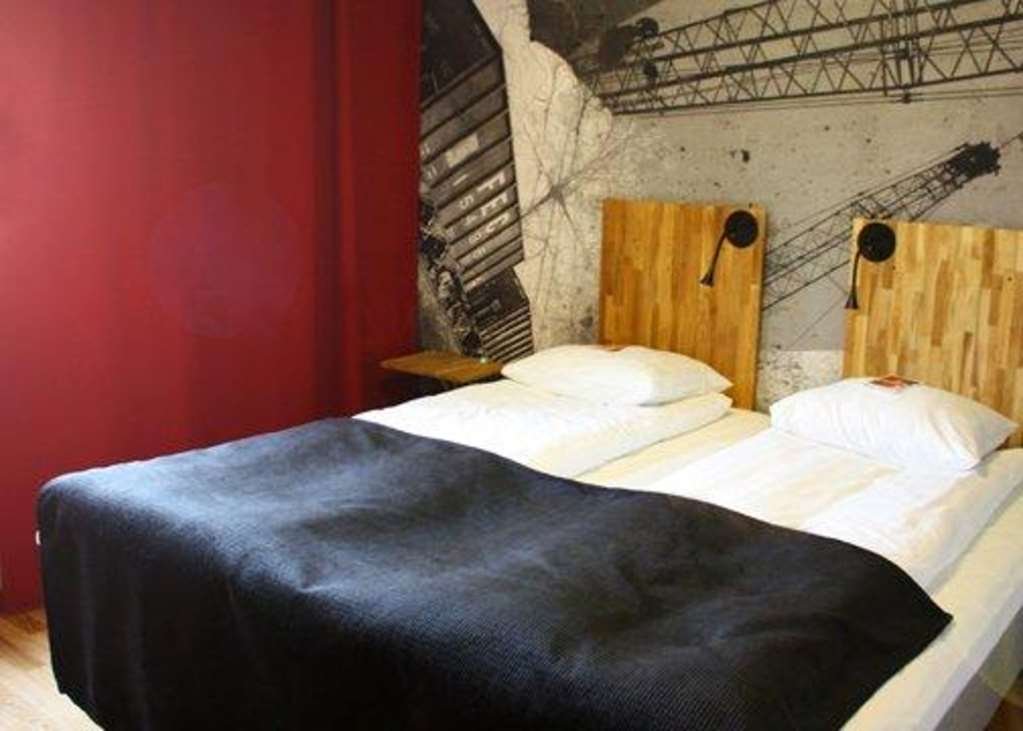 Фото Home Hotel Bristol