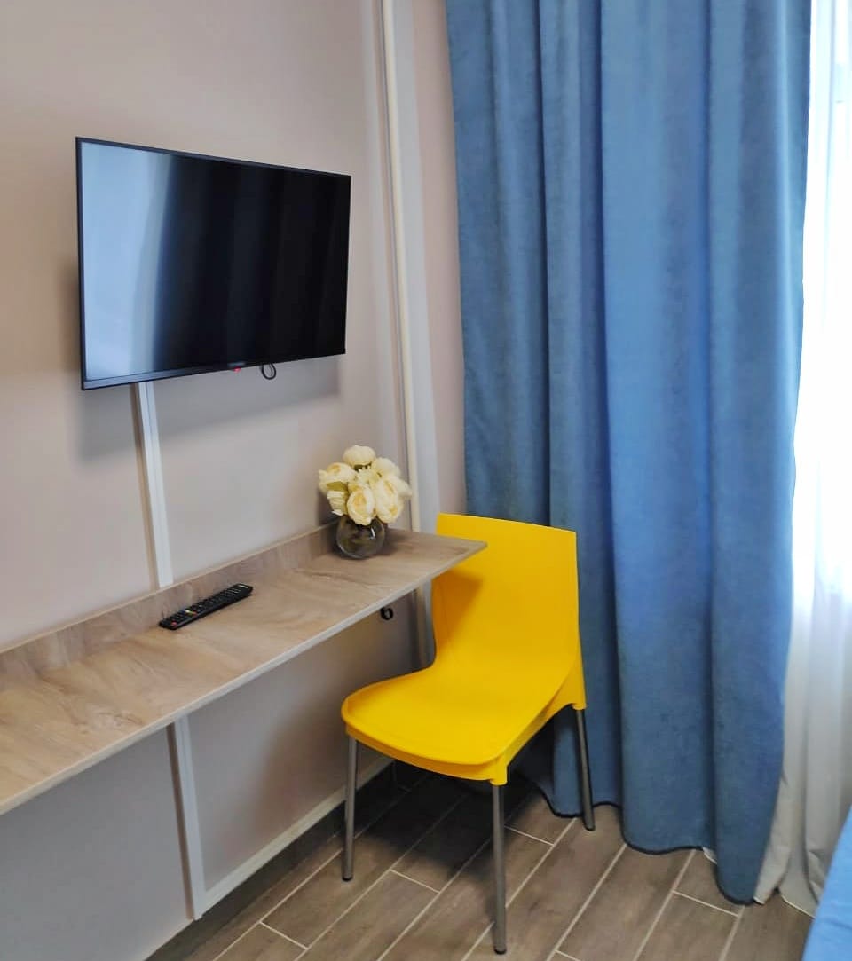 Фото отеля 2