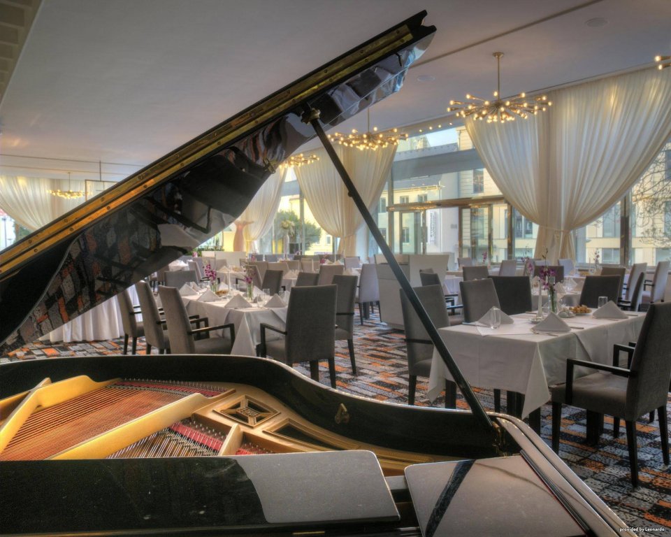 Фото Hotel International Brno