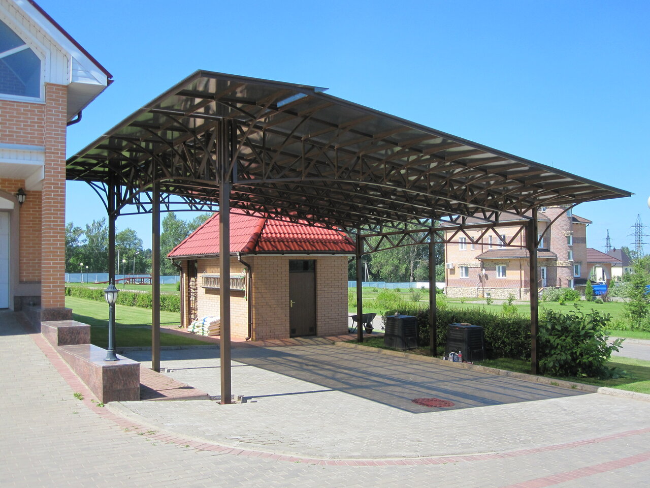 Временный навес для ремонта кровли