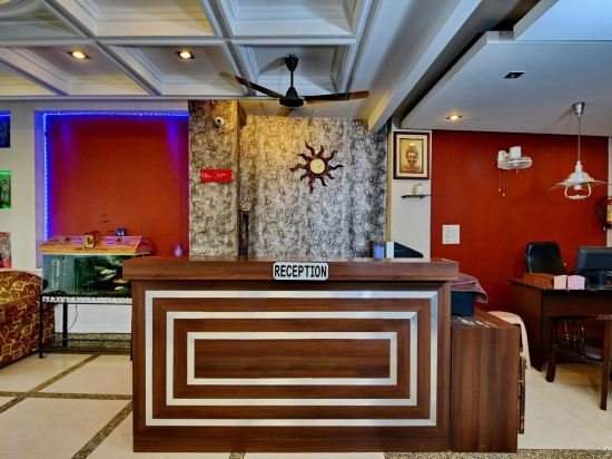 Фото Hotel Diamond inn