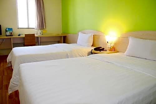 Фото 7 Days Inn Guangzhou Shipaiqiao Metro Branch