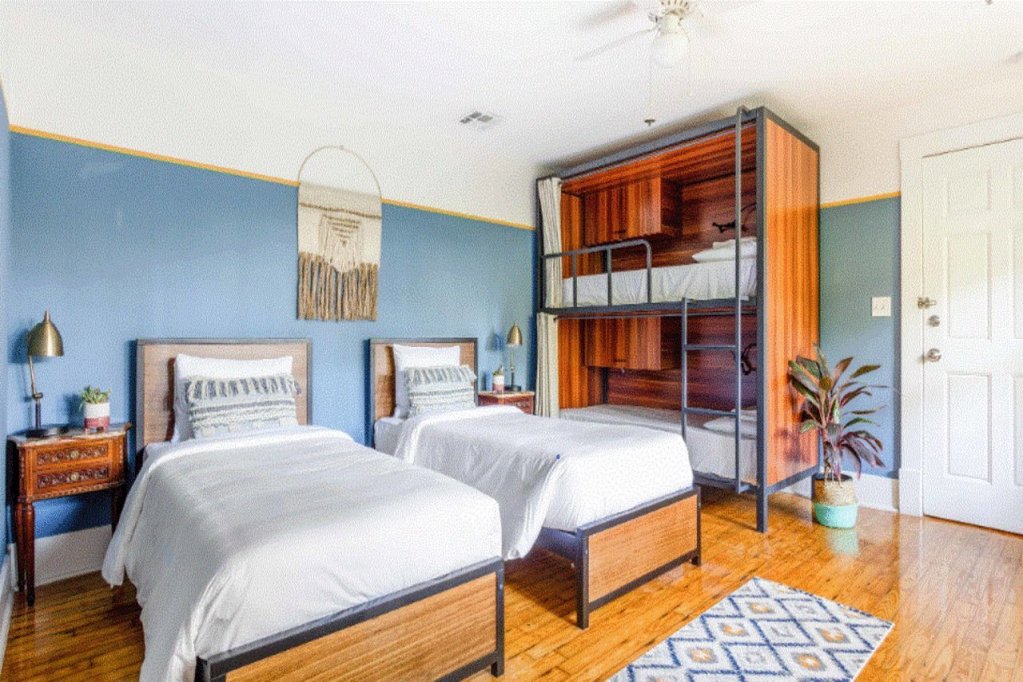 Фото Selina Camden