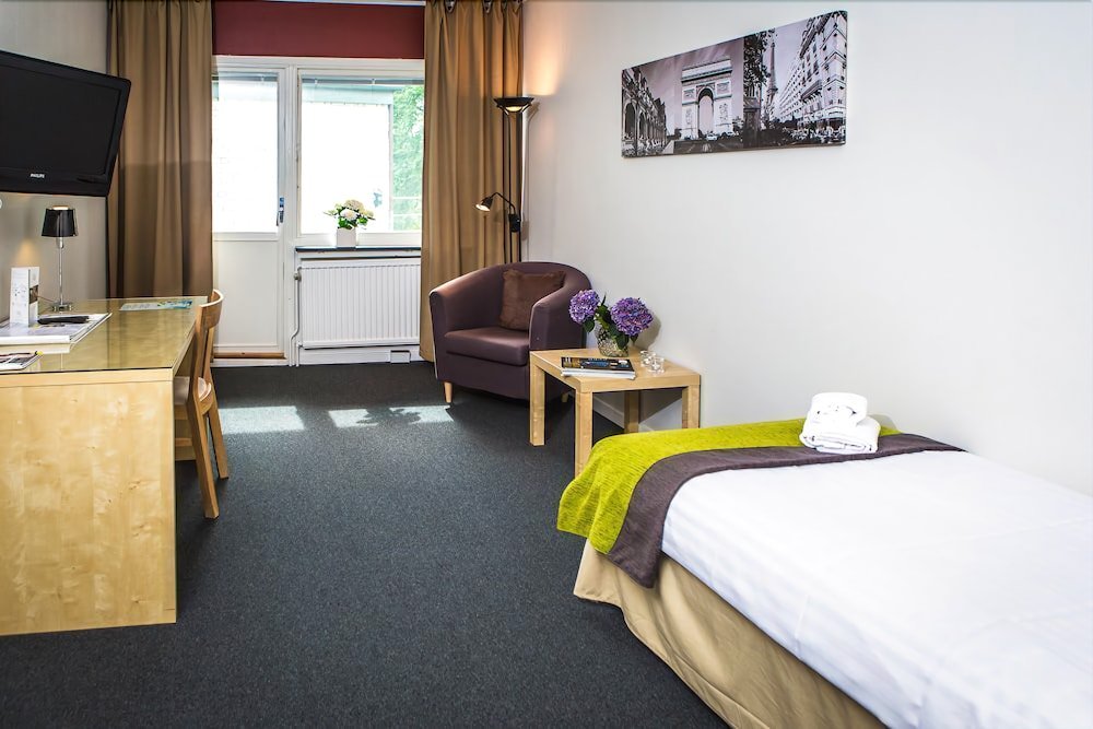 Фото Hotell Solhem Park