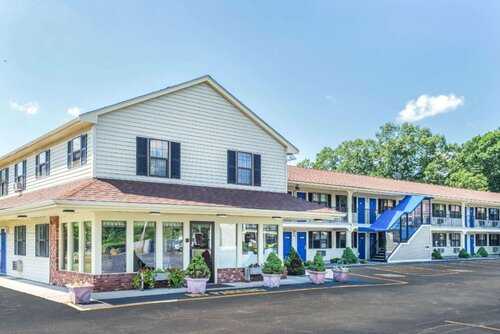 Гостиница Knights Inn North Attleboro