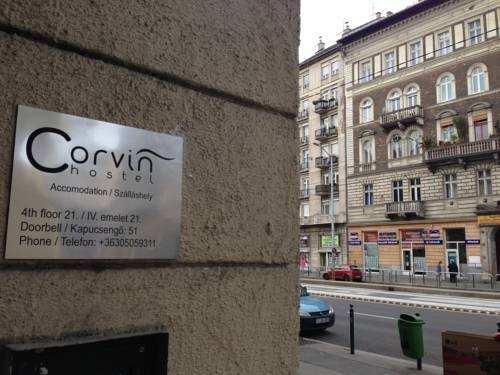 Фото Corvin Point Rooms and Apartments