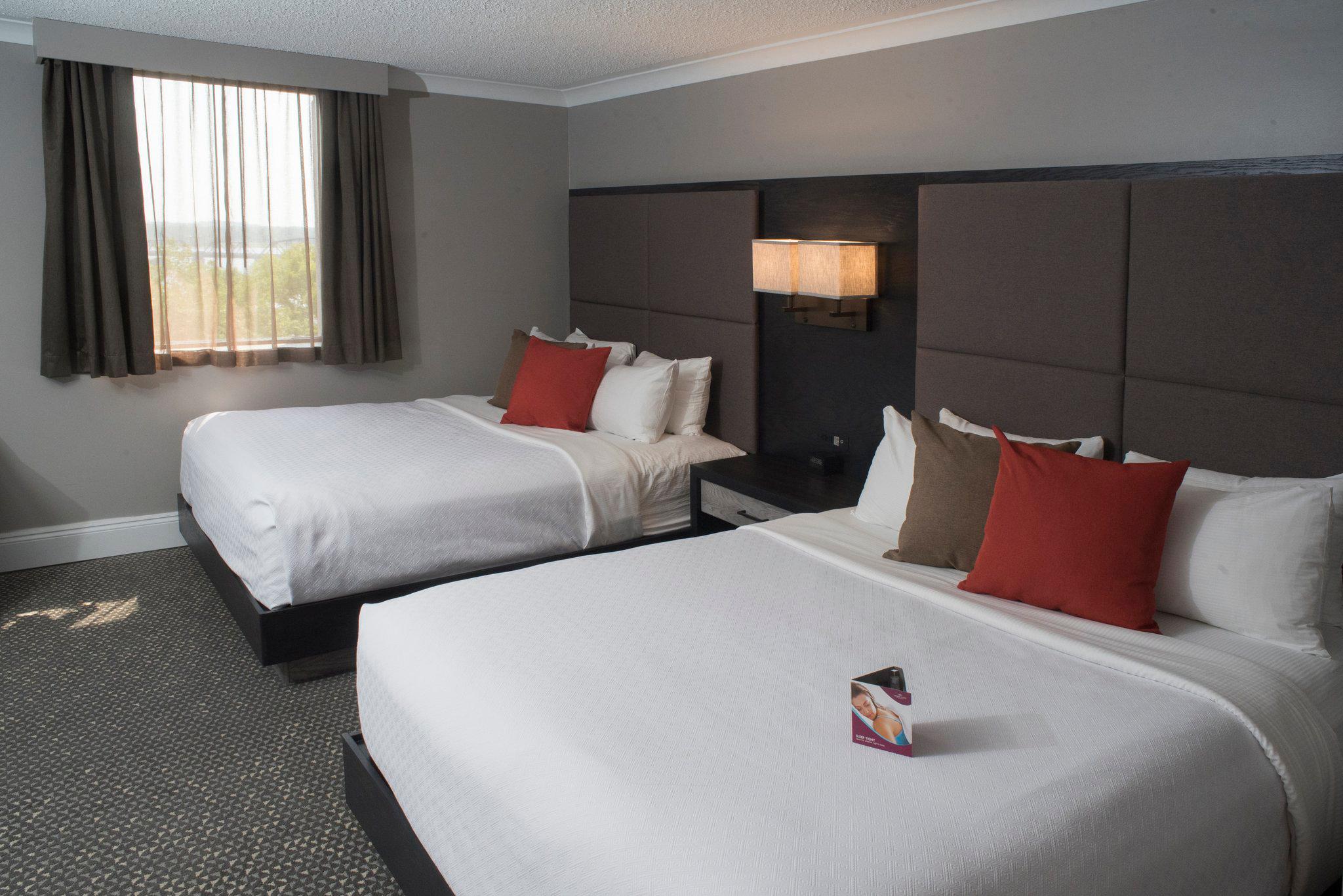Фото Crowne Plaza Fredericton Lord Beaverbrook