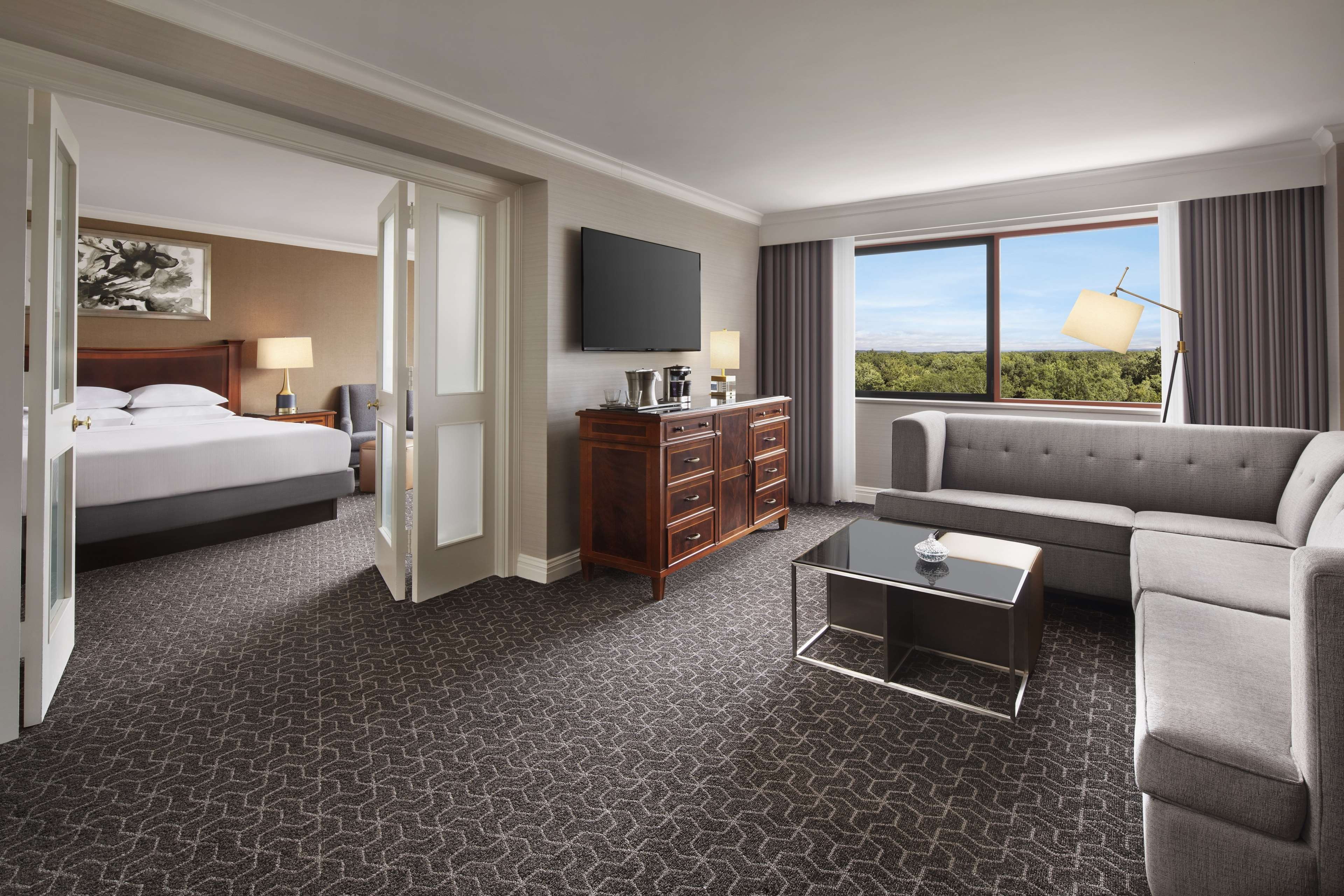 Фото Hilton Short Hills