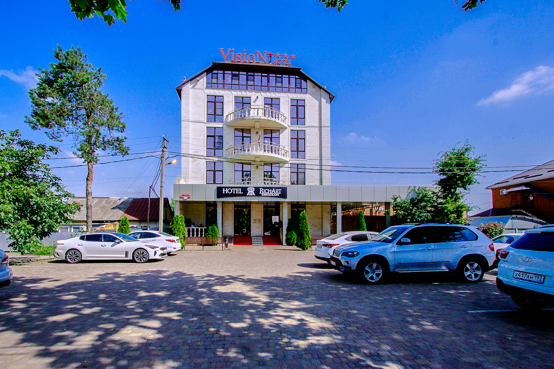 Фото отеля 2