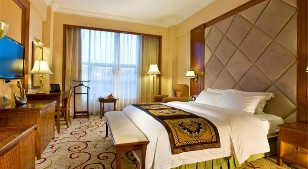 Фото Dongguan Gladden Hotel