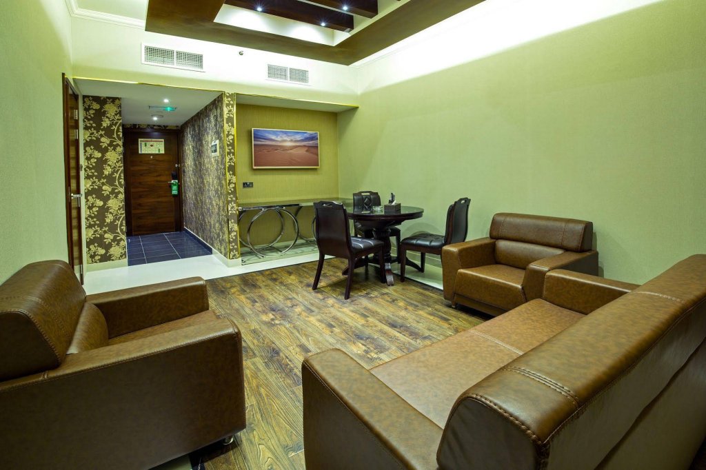 Фото Queen Palace