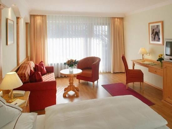 Гостиница Hotel Menning S в Оберстдорфе