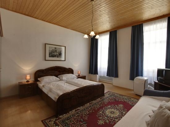 Фото Appartementhotel Marien-Hof