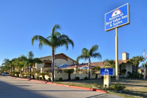 Гостиница Americas Best Value Inn & Suites Alvin Houston