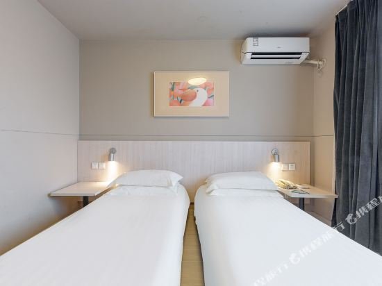 Фото Jinjiang Inn Jinan Jingsanweiba Road