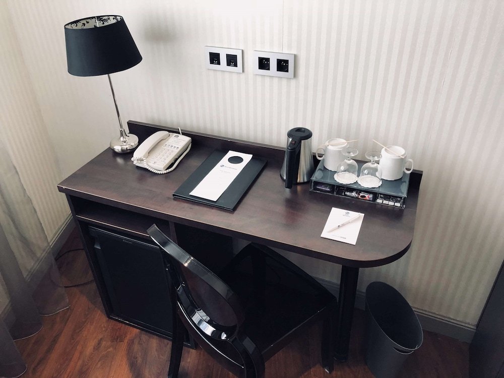 Фото Best Western Empire Elysees