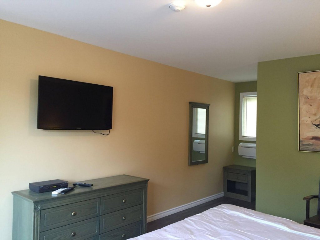 Фото Meaford Inn