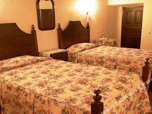 Palacete Flor da Rosa (Portalegre, Crato, Rua da Cruz, 19), hotel