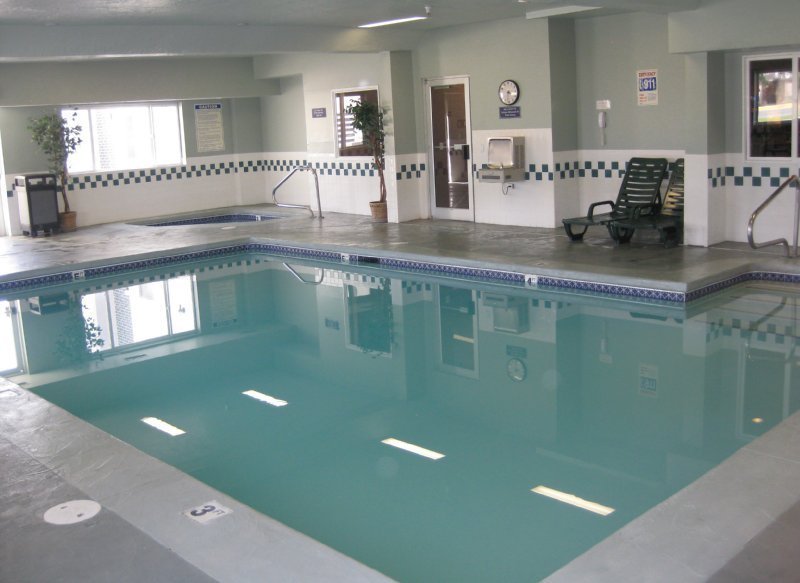 Фото La Quinta Inn & Suites by Wyndham Logan