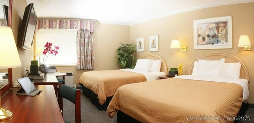 Гостиница Stonebridge Hotel Grande Prairie