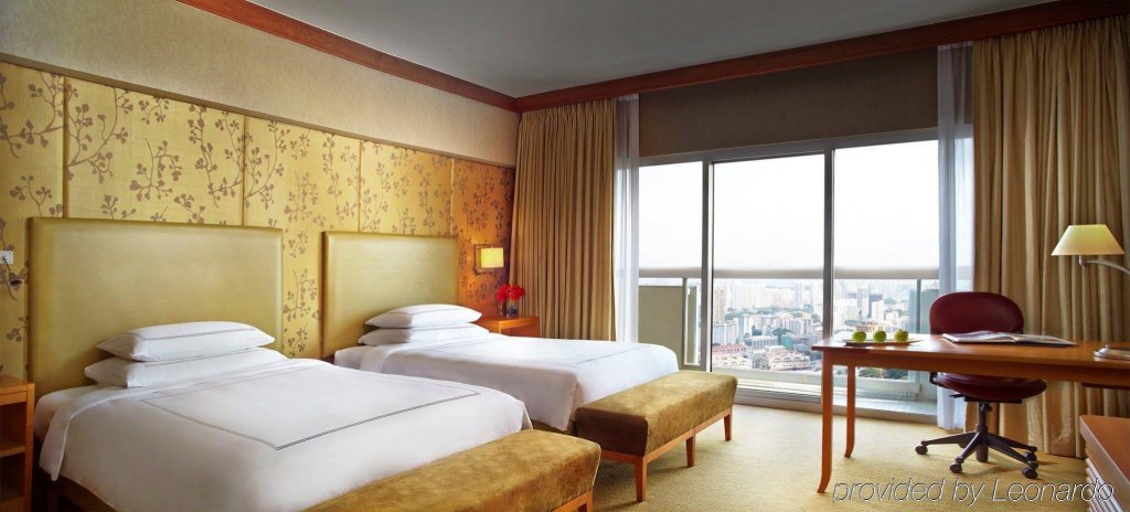 Фото Swissotel The Stamford, Singapore